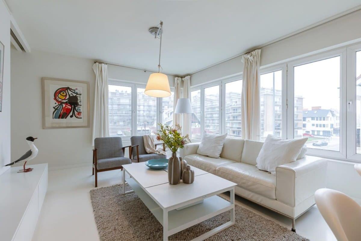 Huswell - Idyllic Family Apartment Near The Beach De Haan Exterior photo